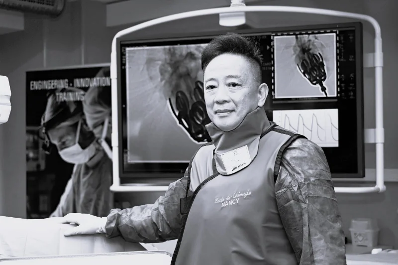 le-professeur-nguyen-tran-est-directeur-operationnel-de-l-ecole-de-chirurgie-de-nancy-photo-er-cedric-jacquot-1641486116%2520(1).jpg